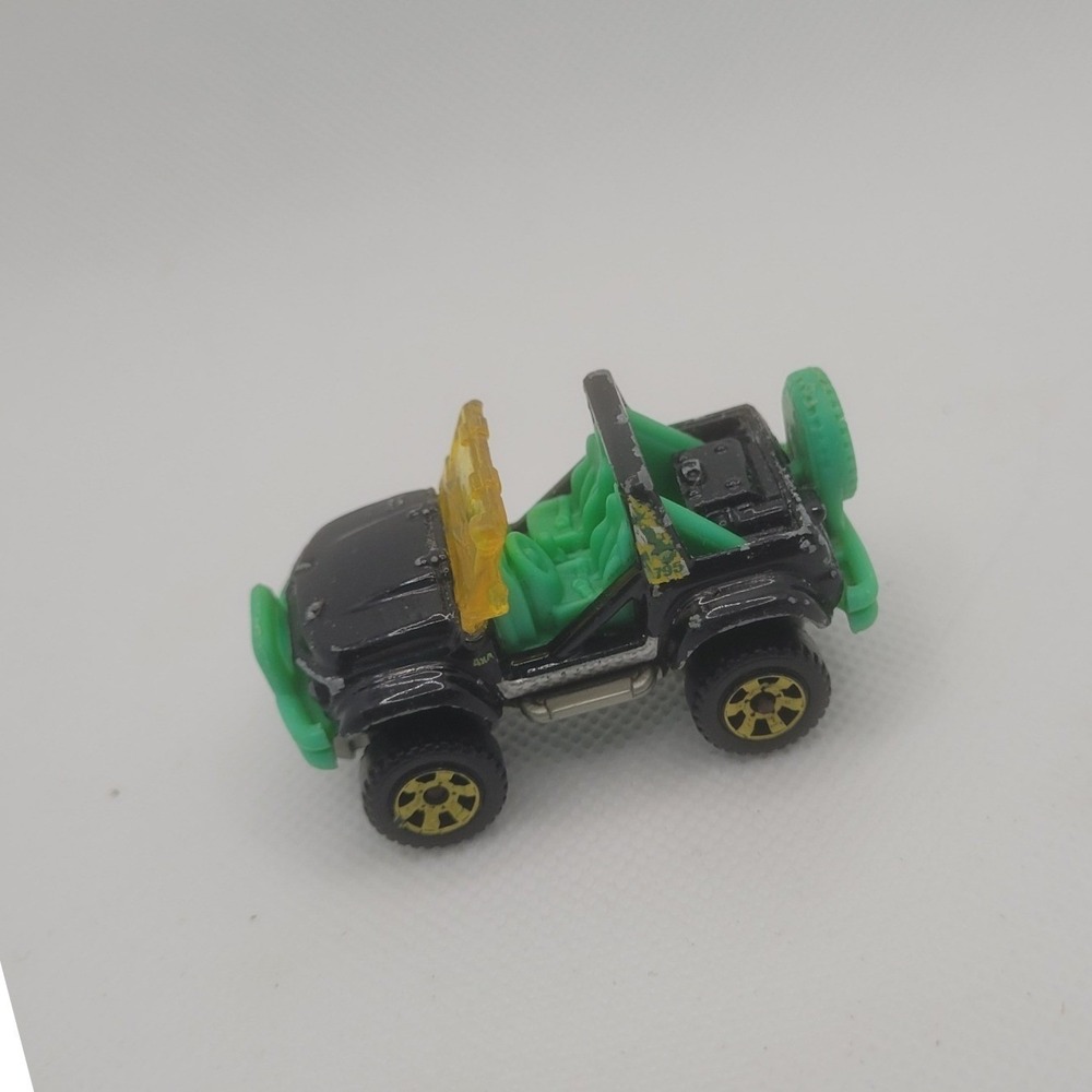Matchbox Cliff Hanger MB795 Black Neon Green Off-Road 4x4 Diecast Toy Car 1:64